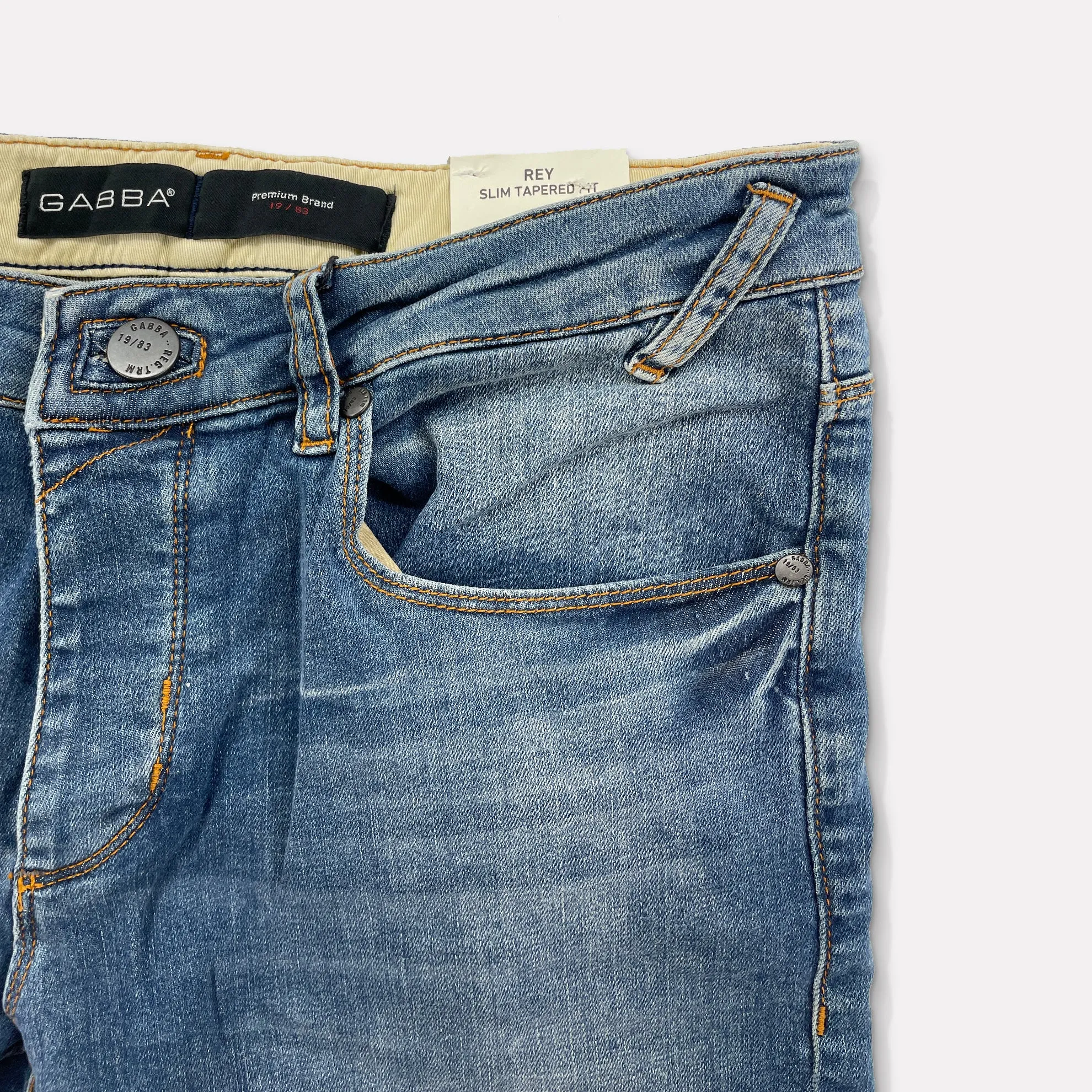 GABBA "Rey" Comfortable Straight Slim Fit Jean / Sandblast Wash