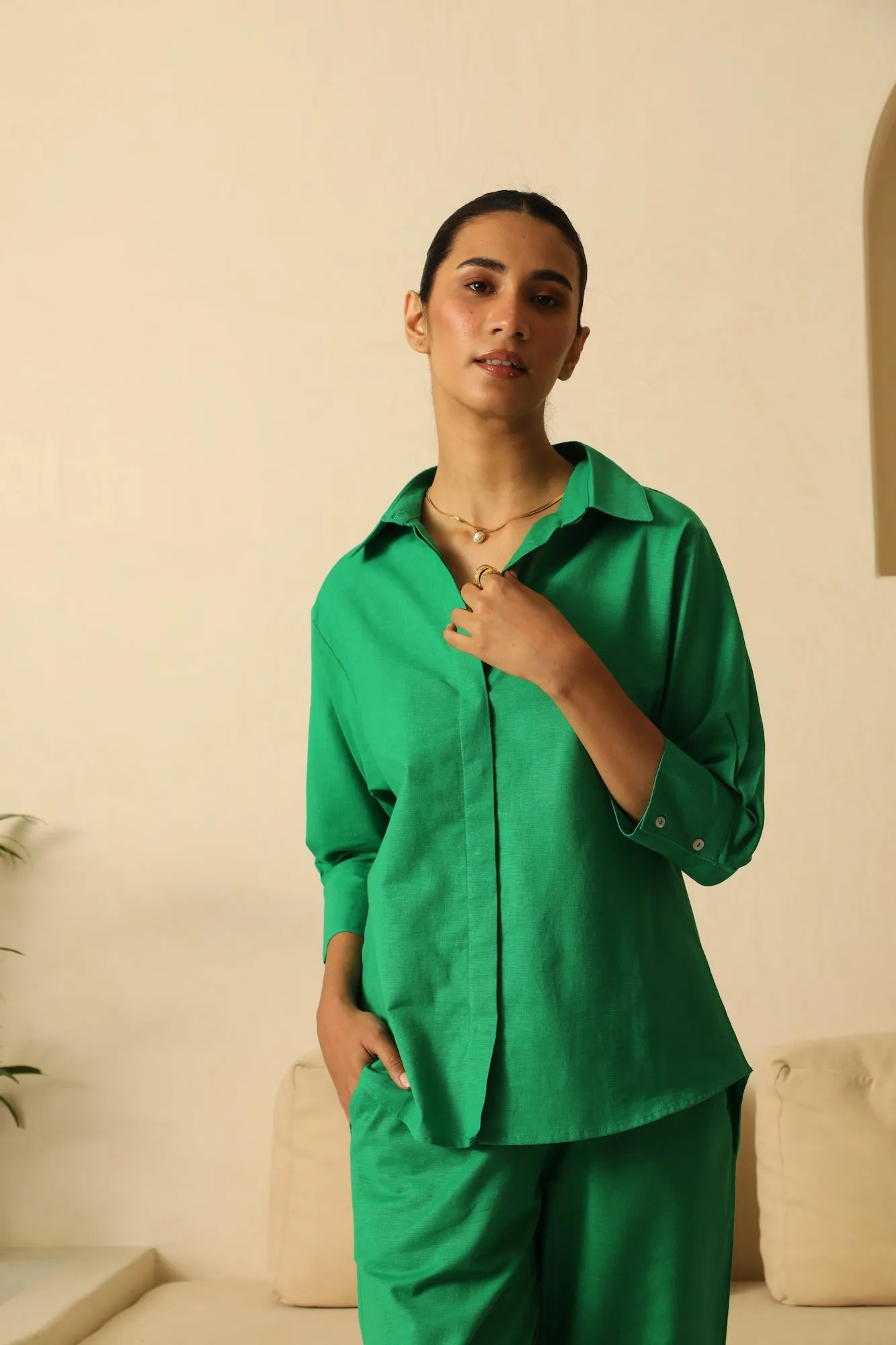 Linen Coord Set with Pants in Dark Green