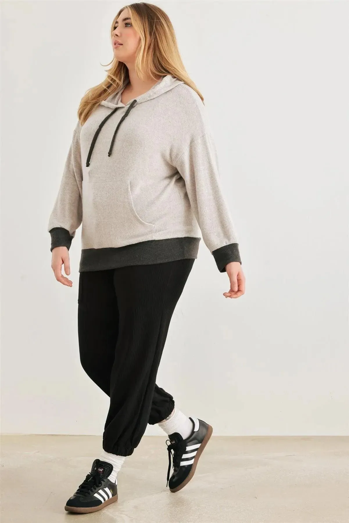 Plus Size Two-Tone Kangaroo Pocket Soft Hoodie