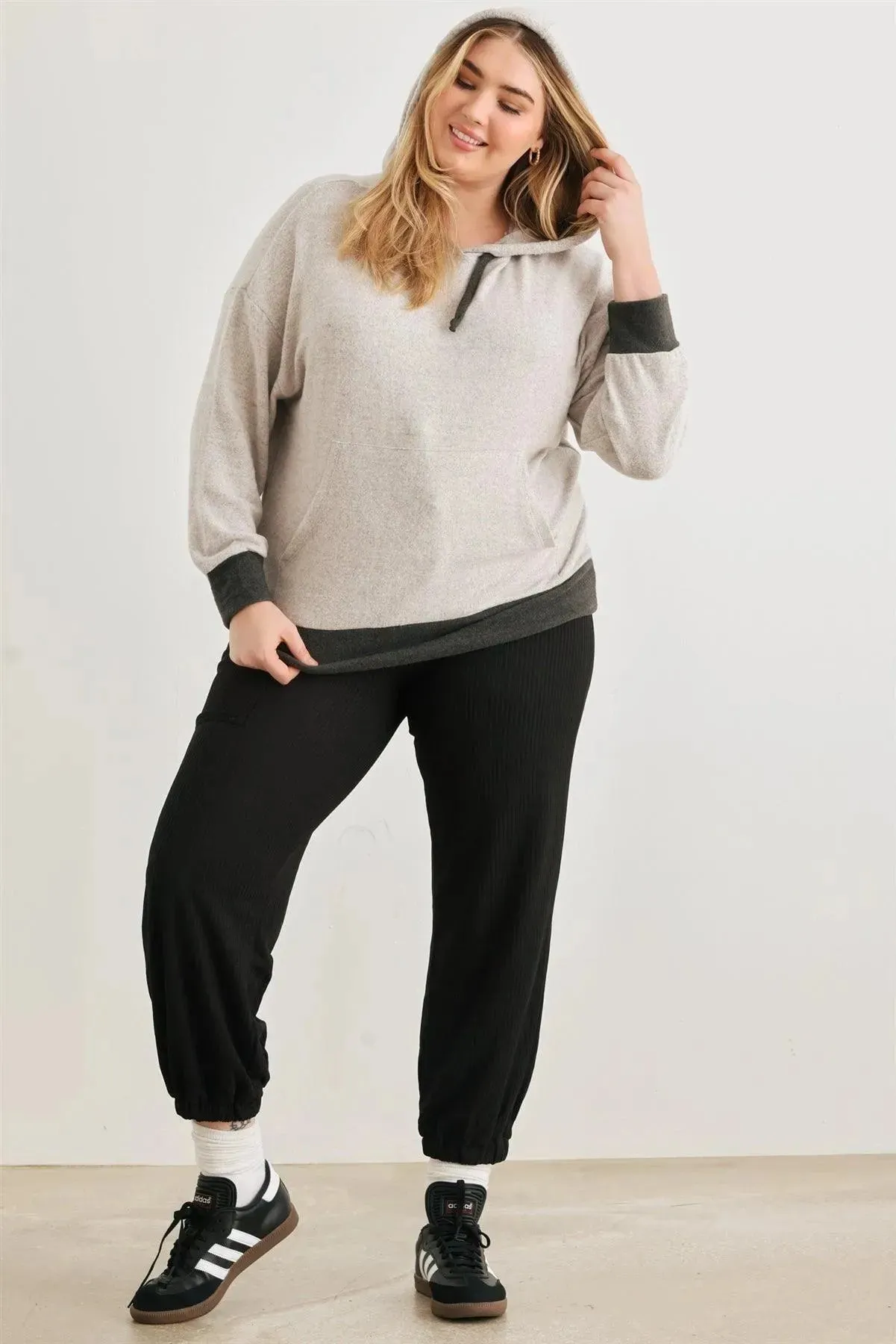 Plus Size Two-Tone Kangaroo Pocket Soft Hoodie
